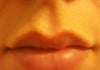 Cupid's bow, eye-level