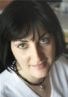 Madalina Manea, DDS