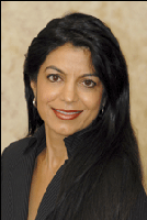 Roya Akbar, DMD