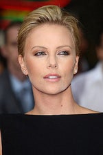 Charlize Theron's a Dior L'Or de Vie Addict