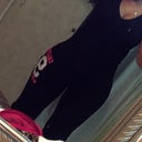 day 8 post opp..finally my clothes fit me and i look pretty good i think...