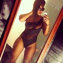 This just a lil  extra for y'all... Yesterday before work... LOVE not having them love handles THAnK GOD!... & dr S! ;-) xo 