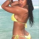 overall natural shape (how it all comes together) in front and back like Yaris Sanchez