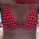 N my old bikini top I will have 2 get me a bigger size now. Lol