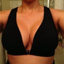 Best going out sports bra .. Low cut, front closure Danskin sports bra .. No underwire