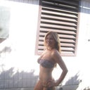too saggy and too much boobage