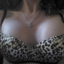 32D bra